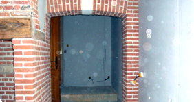 Passage de porte en briques